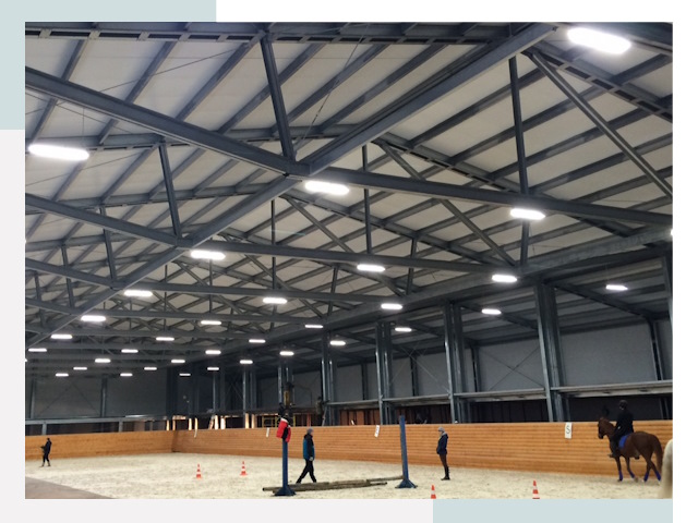 Строительство конных манежей от 617 руб в Киселёвск