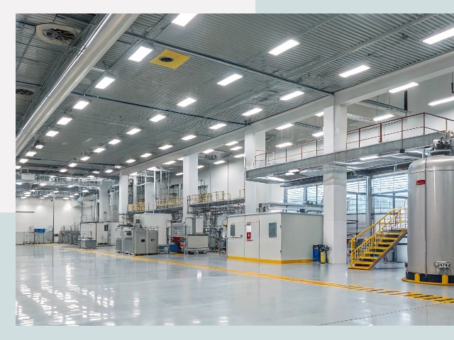 Освещение ангаров в Киселёвске от 617 руб. - Эффективные решения