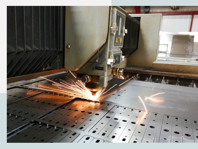 Лазерная резка металла в Киселёвске от 617 руб.